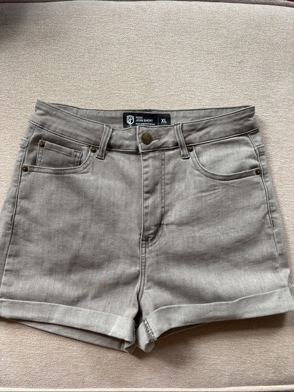 NWOT Born Primitive Gray Mom Jean Shorts - Neutral Gray